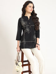 ESHANI Black Embroidery Cotton Fabric Satraight Top