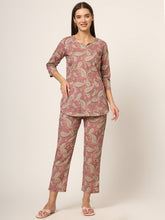 ESHANI Pink Floral Print Cotton Regular Fit Night Suit