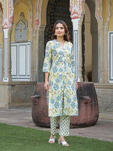 ESHANI Green Floral Print Pure Cotton Straight Kurta with Trouser