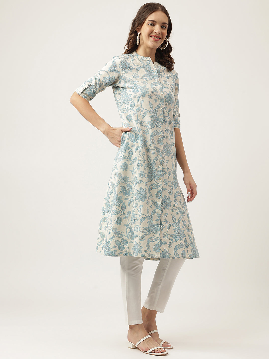 Eshani Sky blue Floral Printed Cotton A-Line Kurta