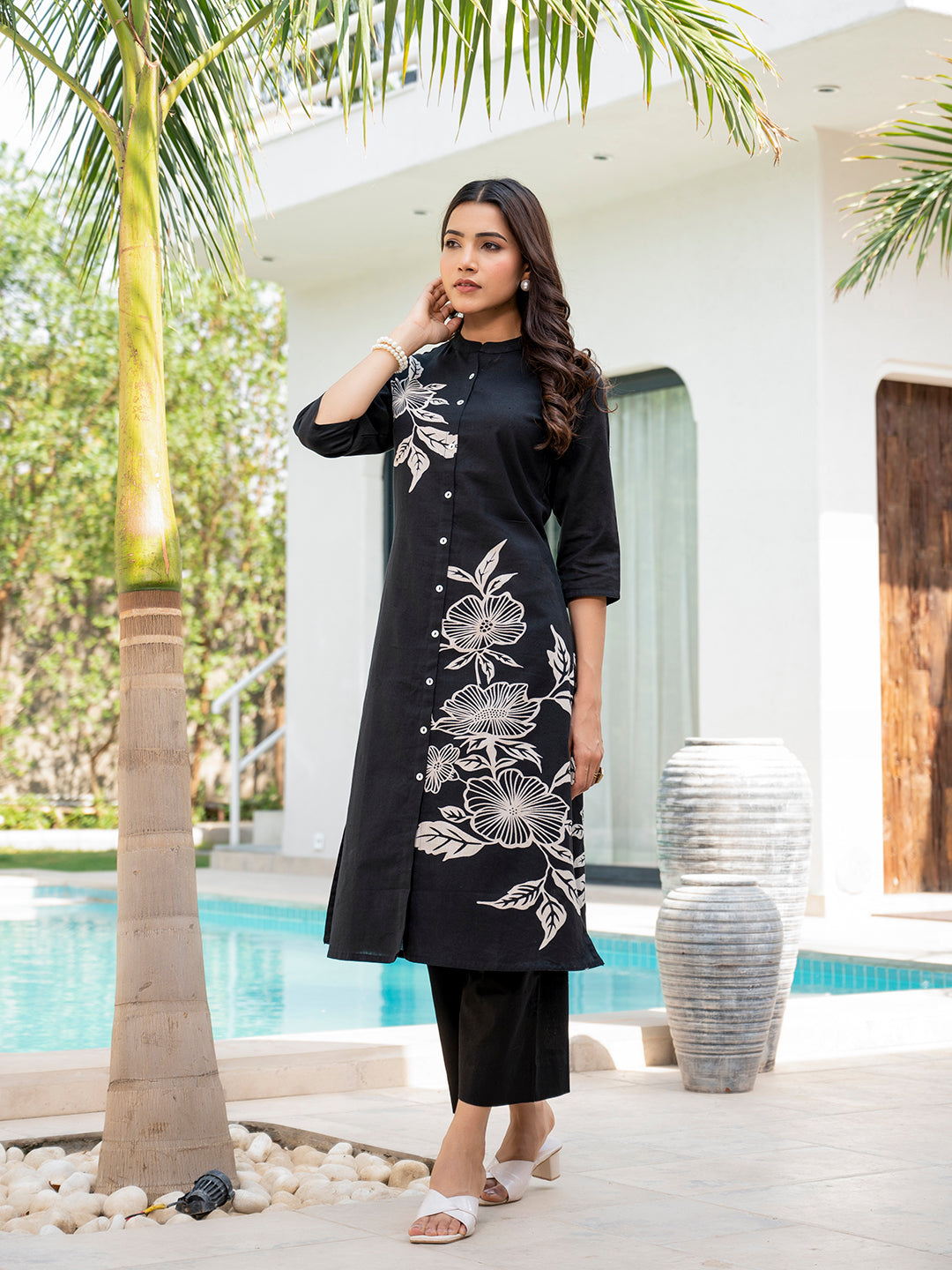 Eshani Black Floral Printed Cotton A-line Fit Kurta Pant Set