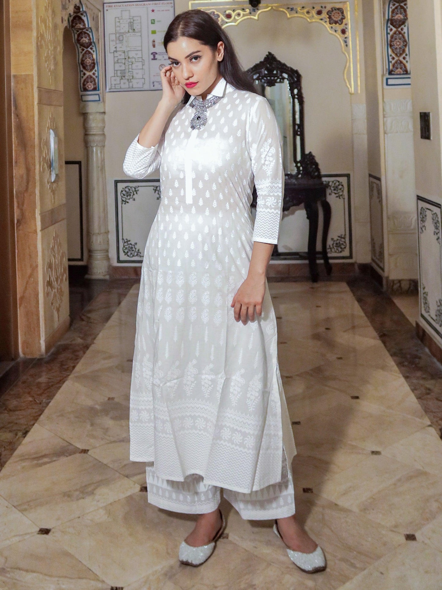 Eshani White Printed Cotton Kurti With Palazzo - divenaworld.com