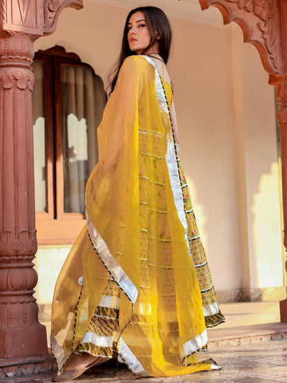 Eshani Yellow Cotton Sleeves less anarkali Skirt Set With Dupatta - divenaworld.com