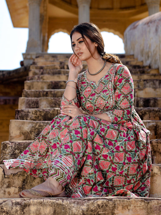 Eshani Green Floral Printed Anarkali Kurta Pant Sets - divenaworld.com