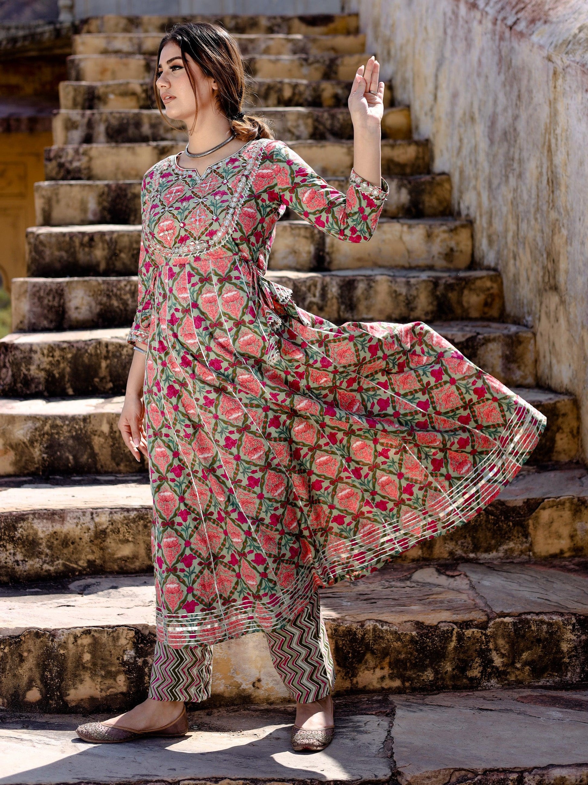 Eshani Green Floral Printed Anarkali Kurta Pant Sets - divenaworld.com