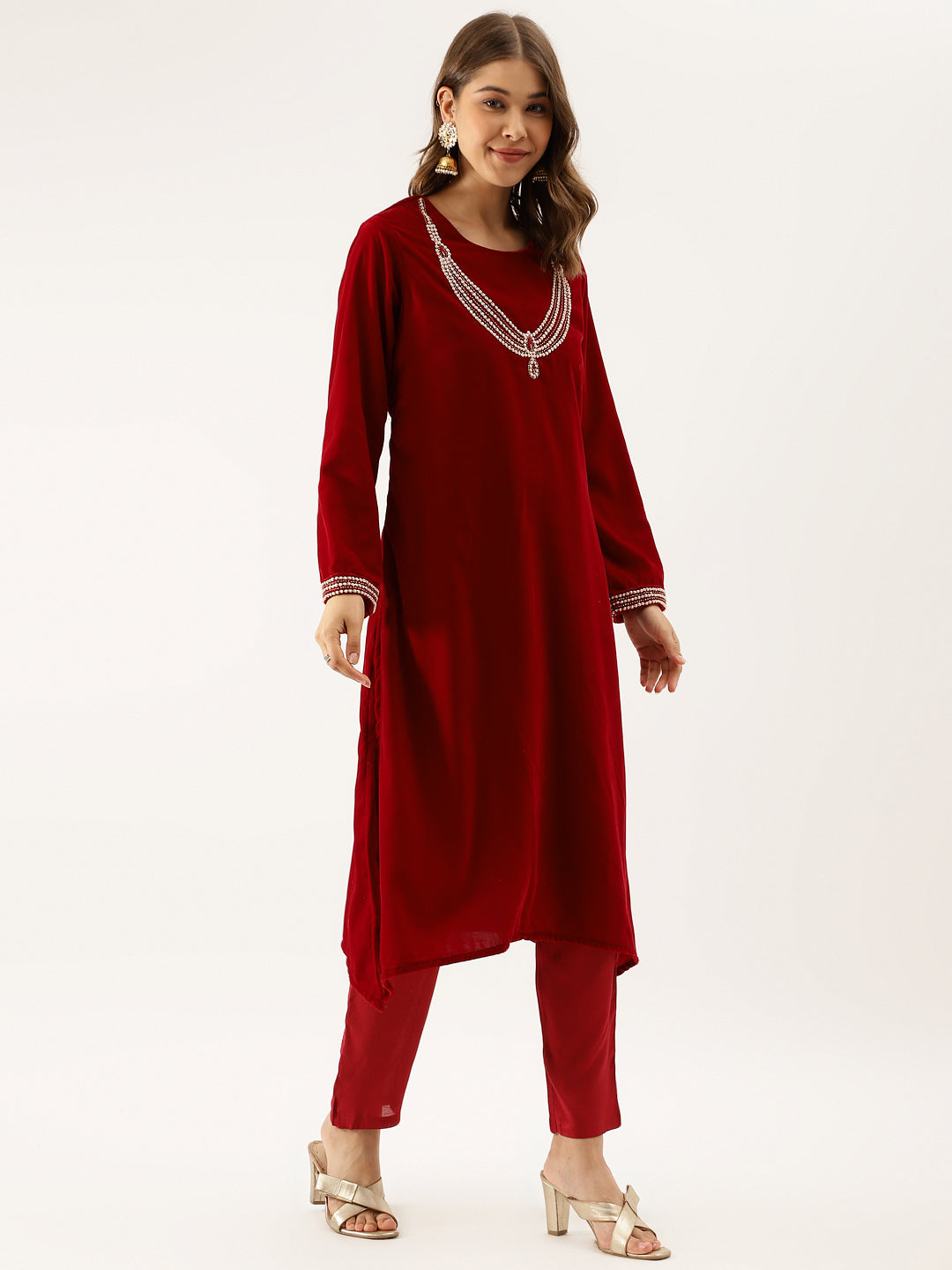 Eshani Maroon Plain Velvet Bead work Embroidered Kurta Set with Organza Dupatta