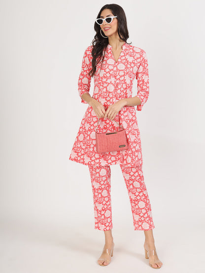 Eshani Pink Floral Printed Cotton Kurta with Herem Pant Co ord Set