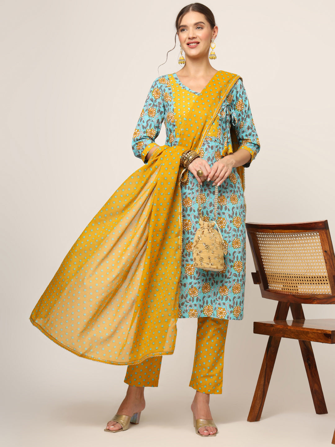 ESHANI Blue Floral Print Cotton Straight fit Kurta Set