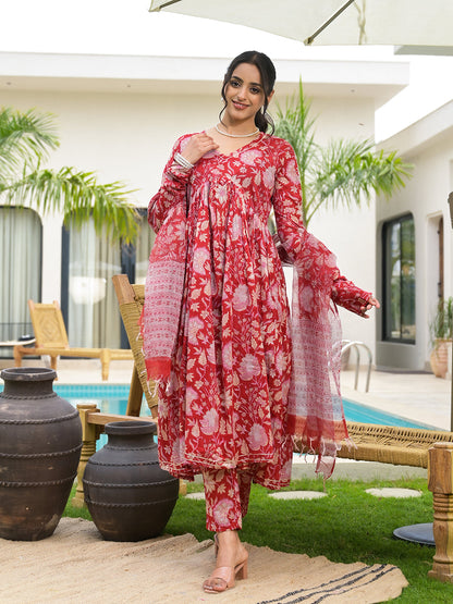 Eshani Floral Printed Red Cotton Alia Cut Kurta Set for women