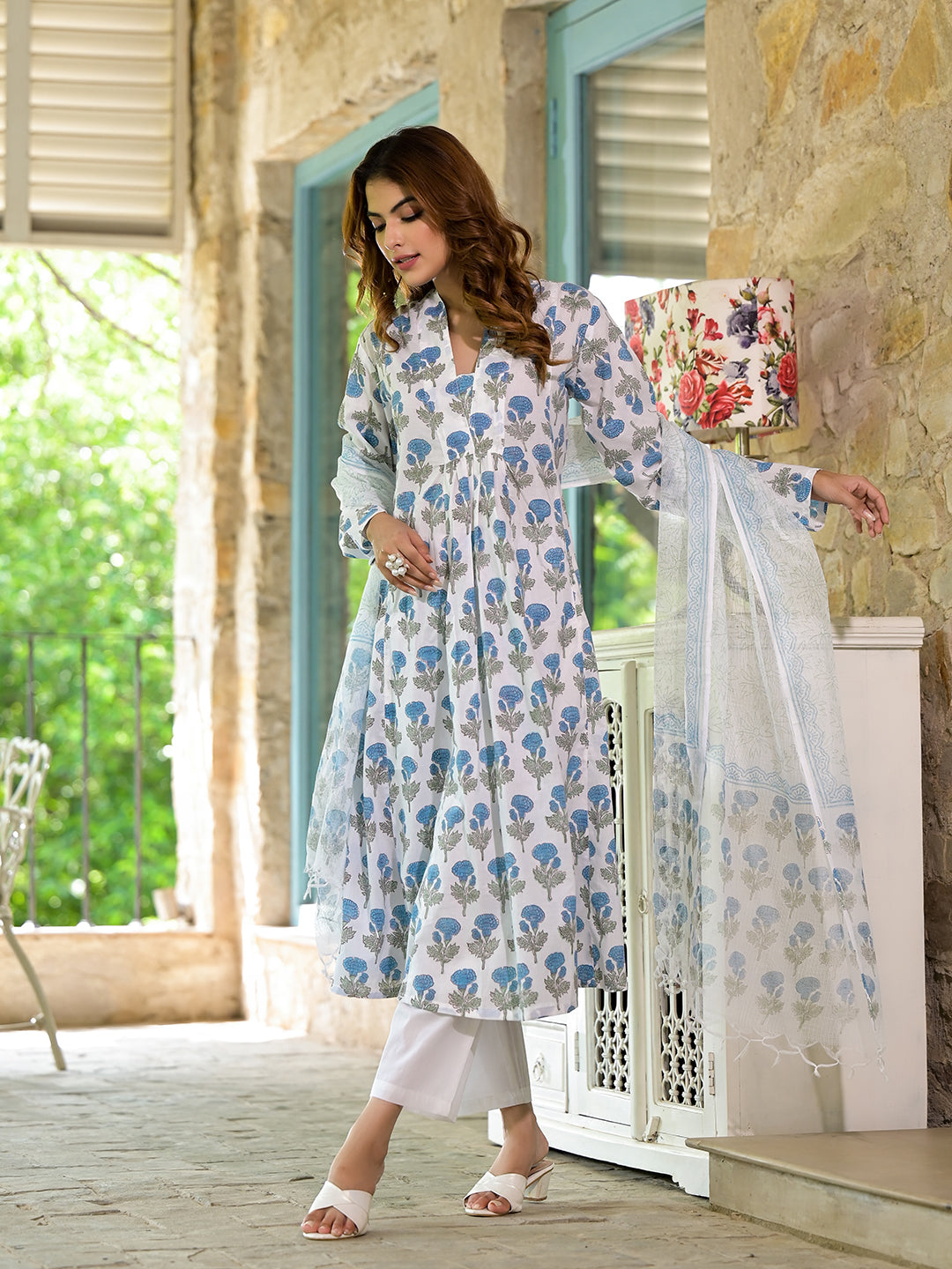 Eshani White & Blue Floral HandBlock Cotton Anarkali Cotton Kurta Set