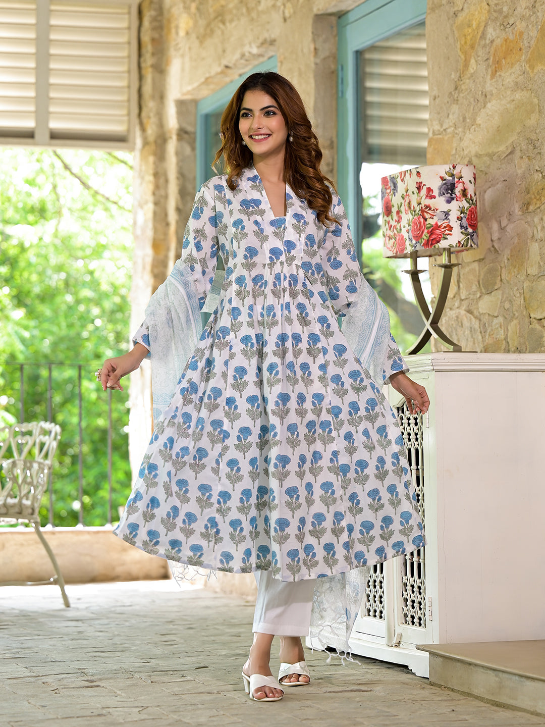 Eshani White & Blue Floral HandBlock Cotton Anarkali Cotton Kurta Set