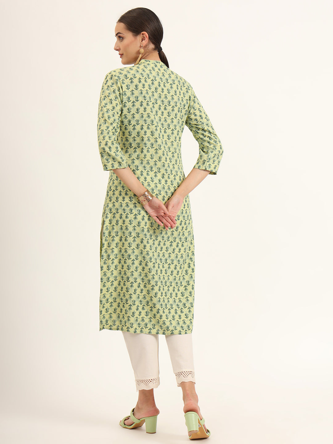 ESHANI Green Floral Print Pure Cotton Straight Kurta