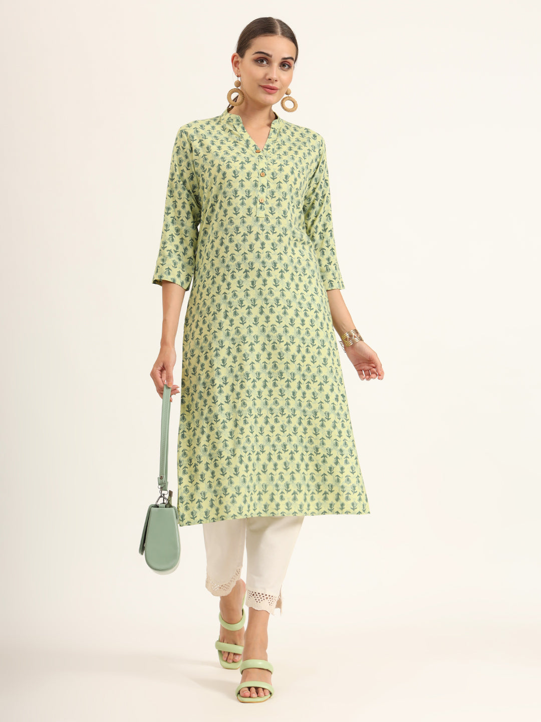 ESHANI Green Floral Print Pure Cotton Straight Kurta