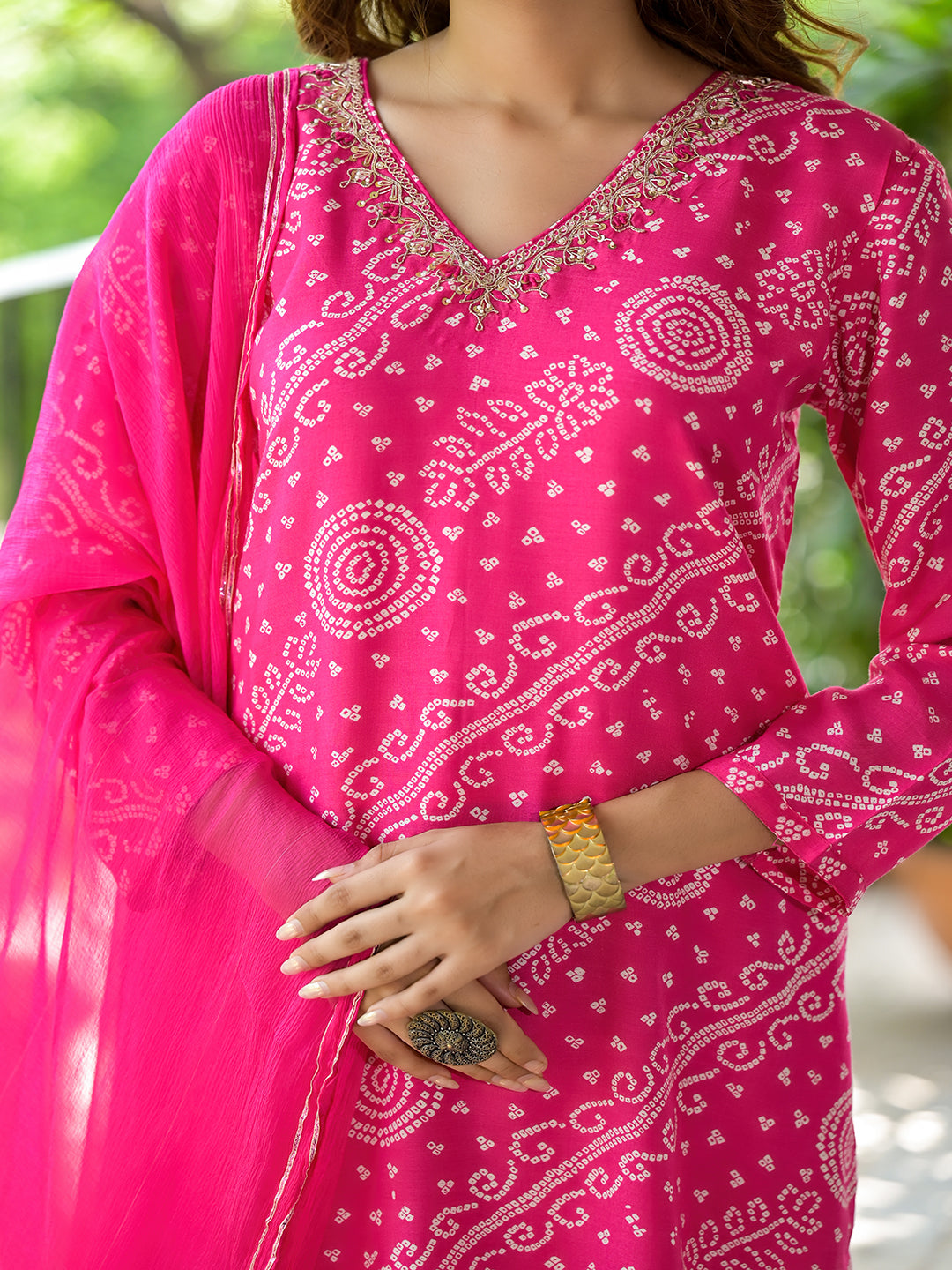 ESHANI Pink Bandhni Printed Zari Work Muslin Kurta Set