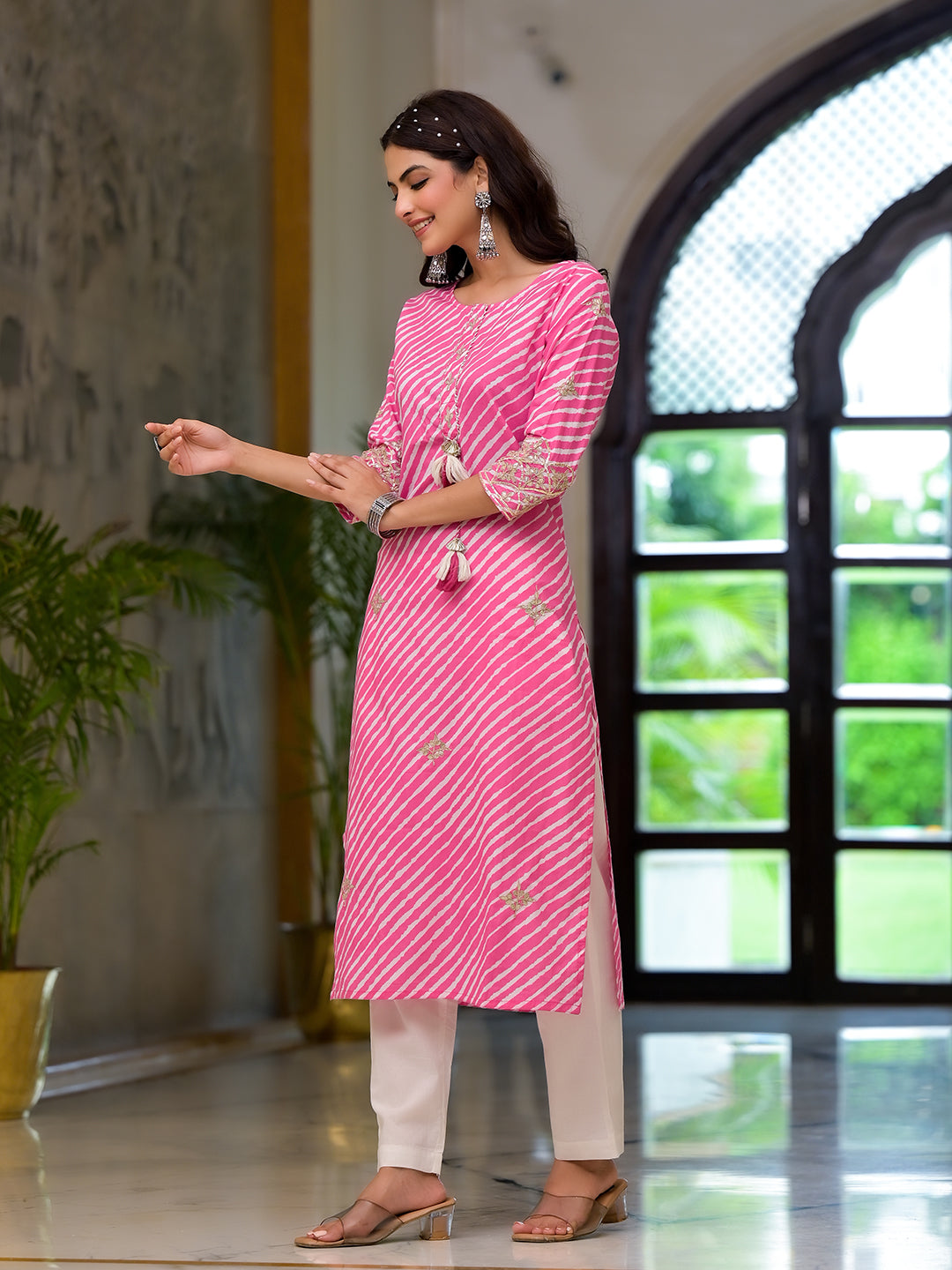 Eshani Pink Leheriya Print Embroidered Pure Cotton Straight Kurta