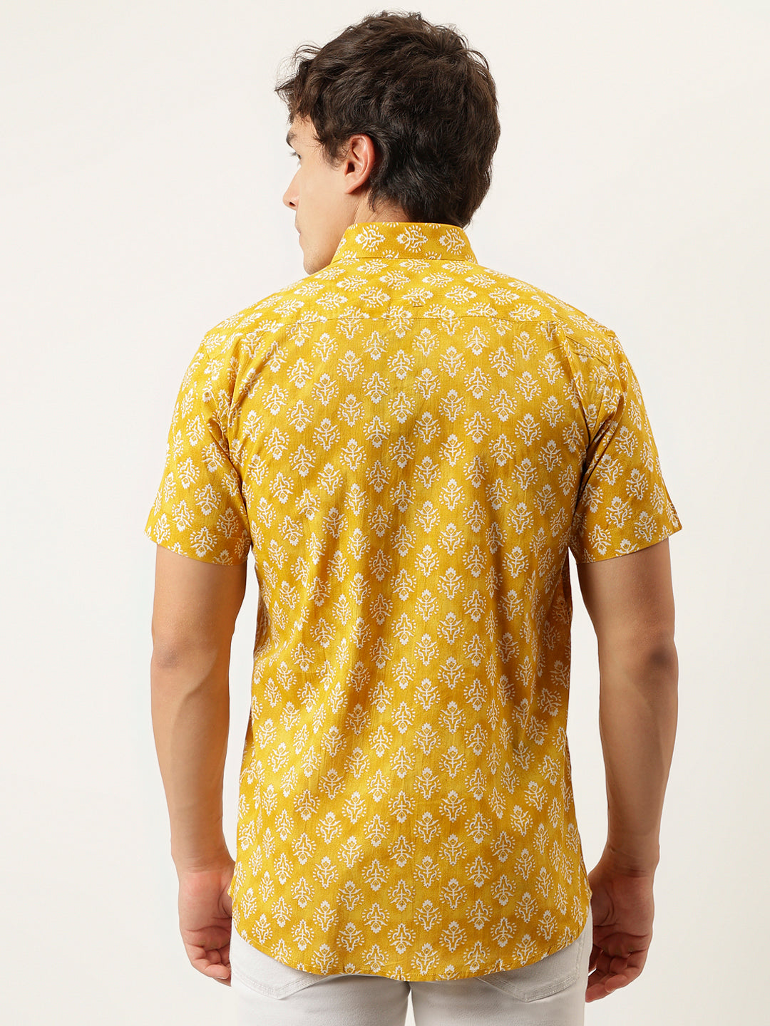 Millennial Men Mustard Printed Cotton Half Sleeve Shirts