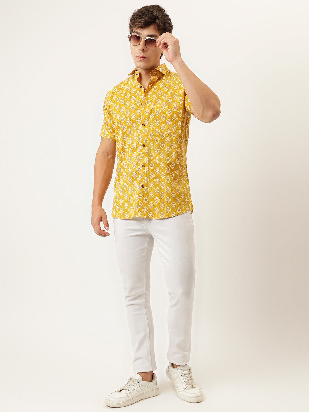 Millennial Men Mustard Printed Cotton Half Sleeve Shirts